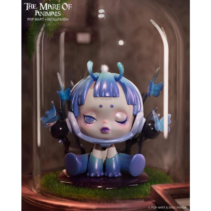 - Blindbox SkullPanda Mare of Animals