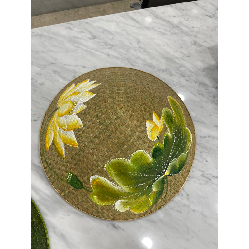 Nón cỏ bàng vẽ