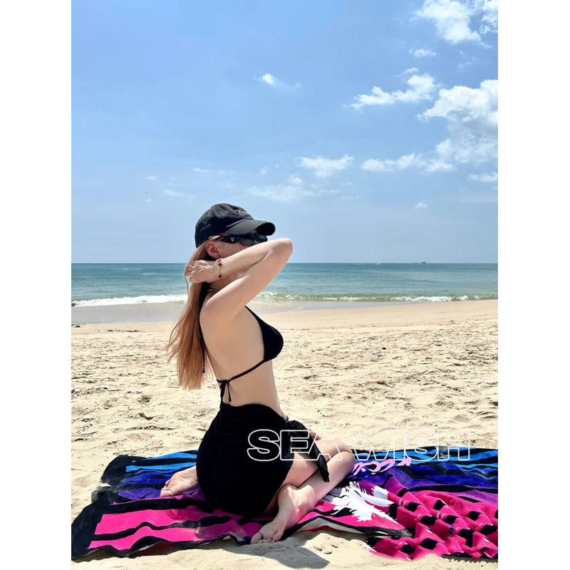 SET BIKINI BA MẢNH ĐEN KÈM VÒNG ĐEO BODY VÀNG