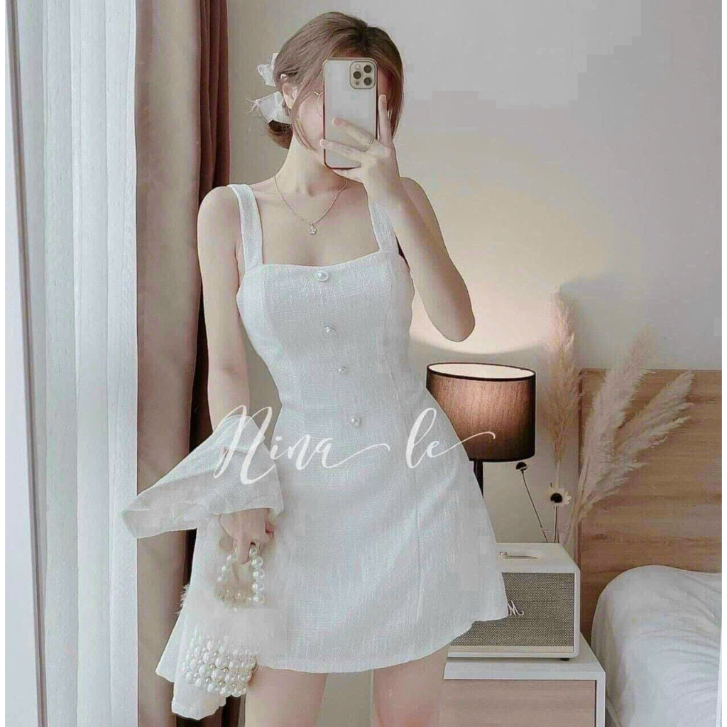 Sét Váy trắng 2 dây họa tiết đính nút ngọc  mix áo khoắc leini tay dài. Free sz 40-53kg