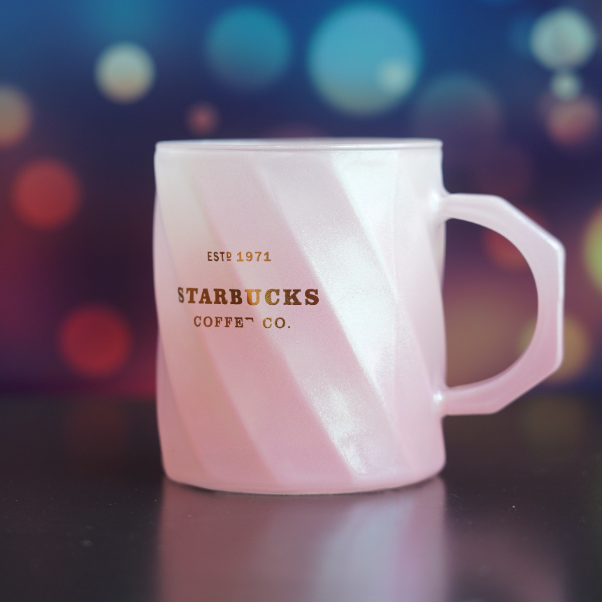 Ly thủy tinh Starbucks màu hồng ánh xà cừ