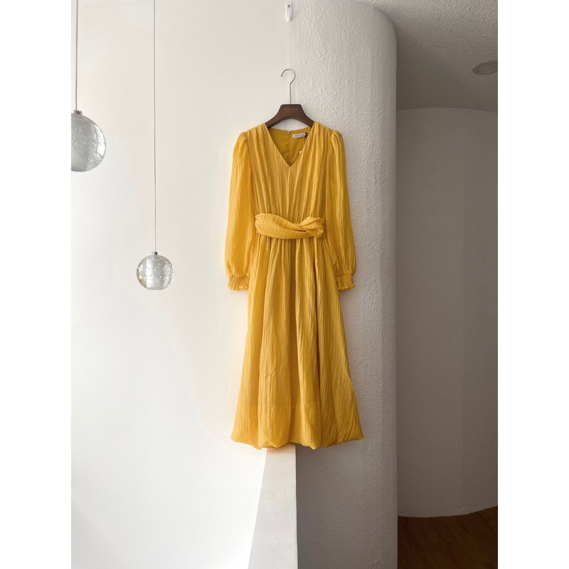 Váy xoắn eo thanh lịch Kendall dress