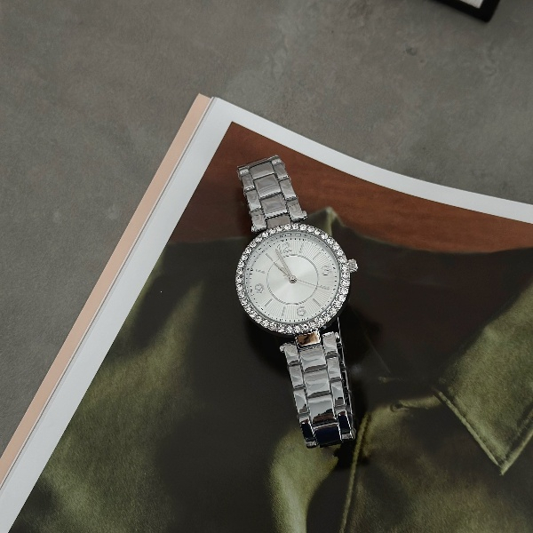 Đồng hồ nam nữ dây kim loại TB191 chống nước bảo hành