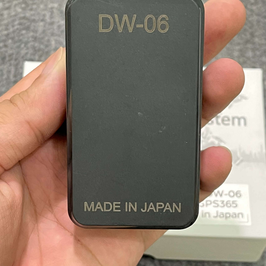 Định Vị Không Dây DW06, Định Vị Oto Xe Máy Từ Xa, App Miễn Phí. BH 12 Tháng