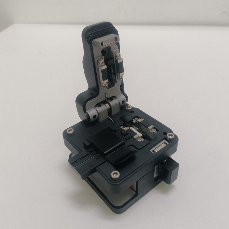 Dao cắt sợi quang silicon GR 17