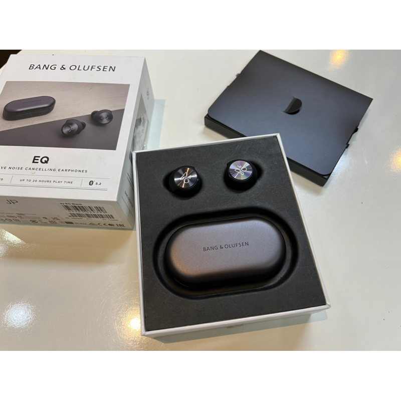 TAI NGHE B&O BEOPLAY EQ