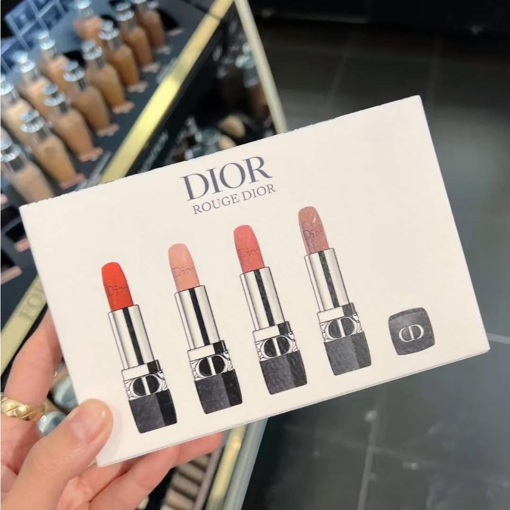 Set 4 thỏi son Dior mini siêu tiết kiệm làm quà tặng sang chảnh, tặng kèm túi box hãng
