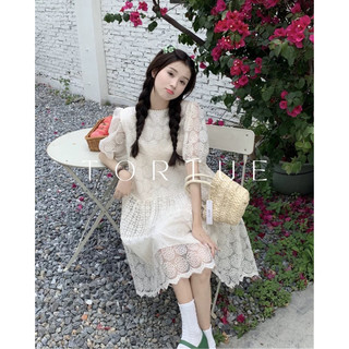 [Sẵn] V132 Đầm váy trắng midi xoè ren hoa tay phồng nhẹ nhàng mùa hè phong cách Pháp Retro Vintage Taobao mới 2023