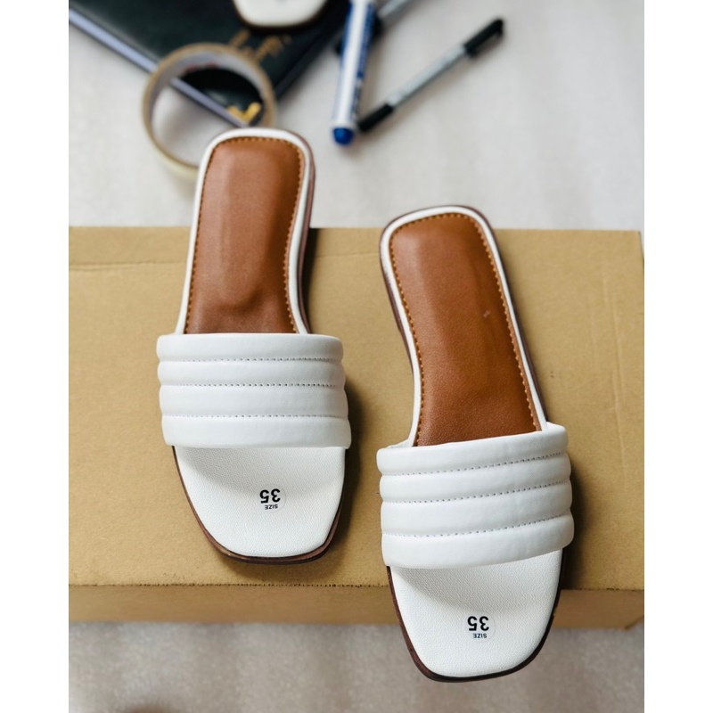 Dép Nữ Thời Trang Màu Trắng Trong Veo Tươi Tắn Bền Bĩ