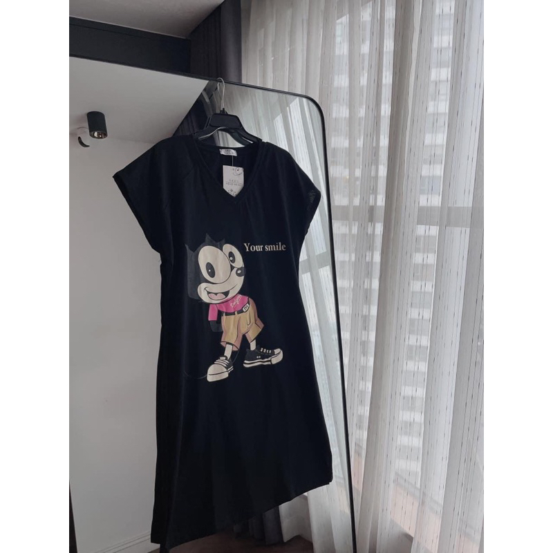 VÁY XUÔNG MICKEY CỔ TIM NỮ