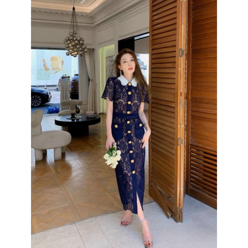 ĐẦM REN CỔ SEN TRẮNG