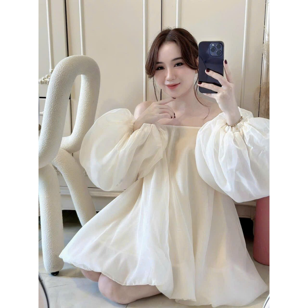 Đầm Trắng Nữ Hở Vai Dài Tay Bo 2 Lớp Dáng Ngắn Kèm Quần Thun Gân Chất