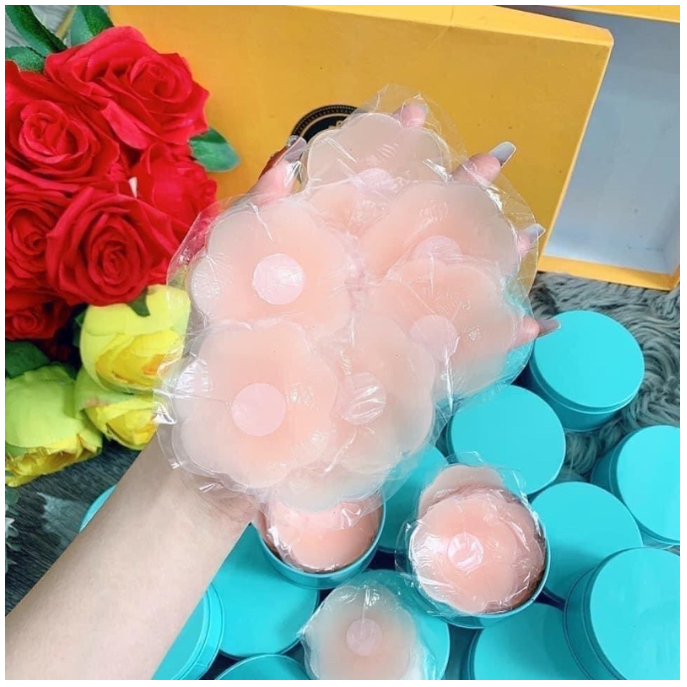 HỘP 10 MIẾNG DÁN NGỰC SILICON XANH SỬ DỤNG ĐƯỢC NHIỀU LẦN, CHỐNG THẤM NƯỚC