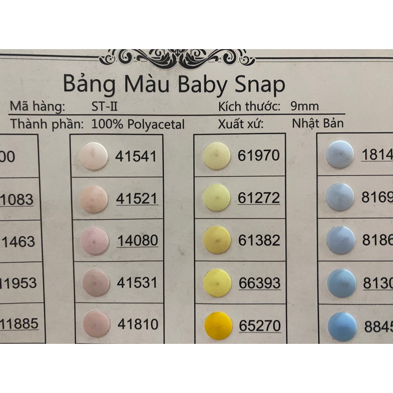 Nút bấm nhựa hàng nhật