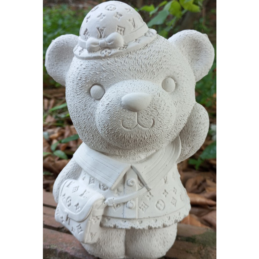 Tượng tô màu Gấu đeo cặp