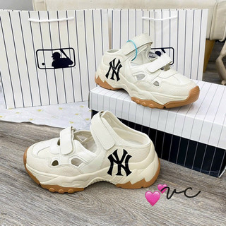 sục thể thao NA NY