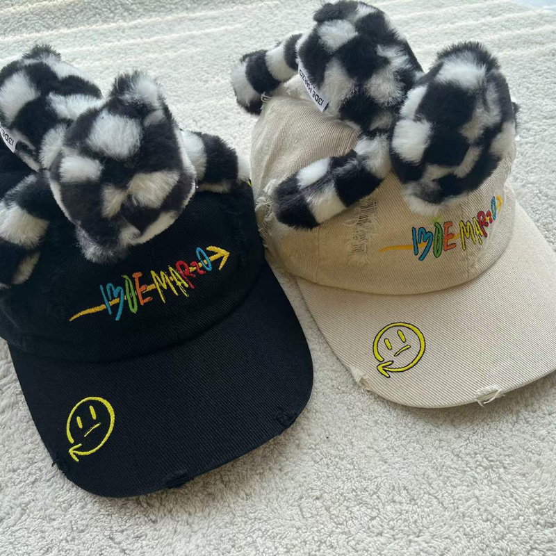 Mũ 13De.Marzo kèm gấu 2023