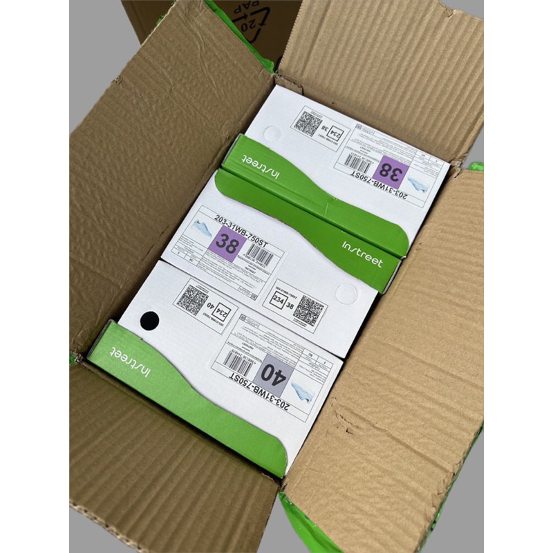 Giầy thể thao nữ, Instreet dư xịn