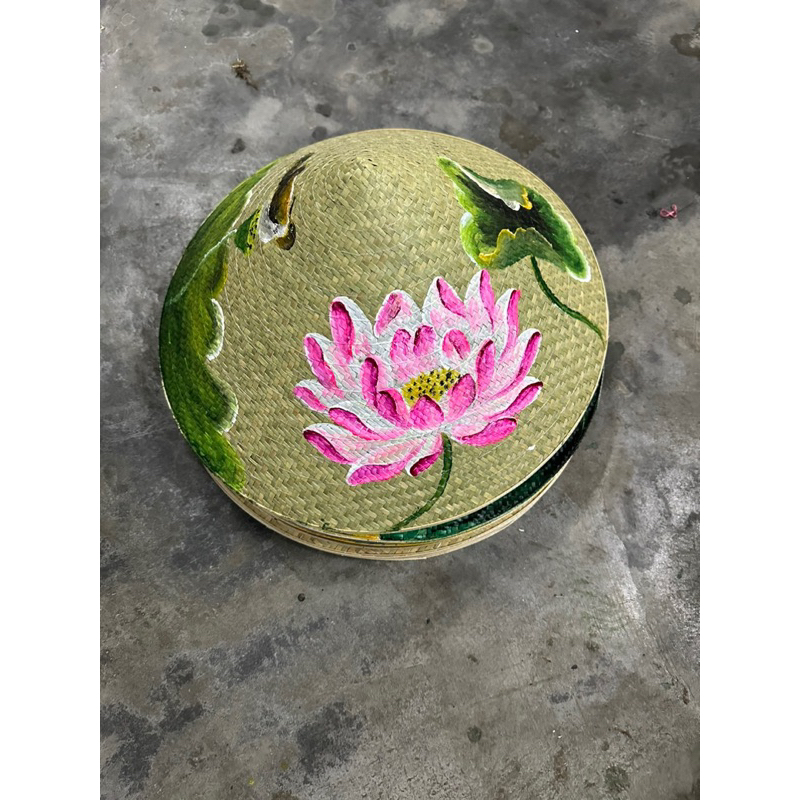 Nón cỏ bàng vẽ