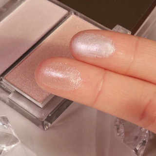 Phấn bắt sáng Clio Prism Highlighter