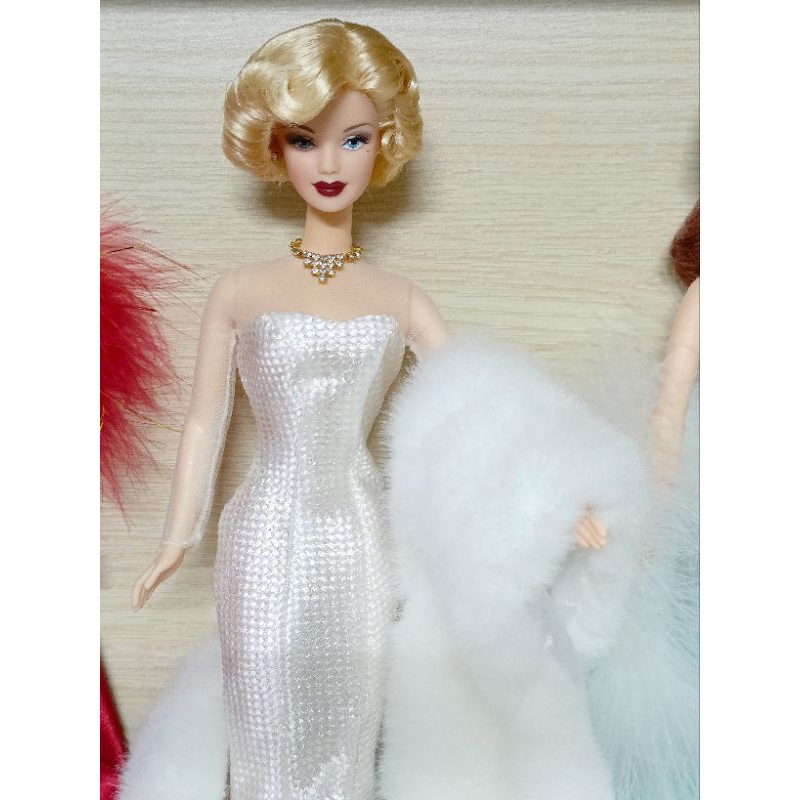 Búp bê barbie Hollywood Stars