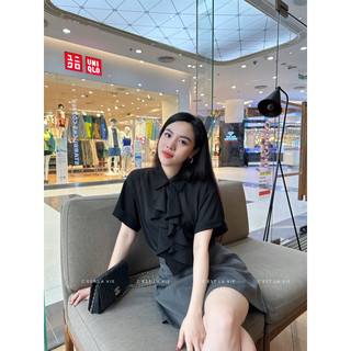 Áo sơmi cổ bèo C'est la vie