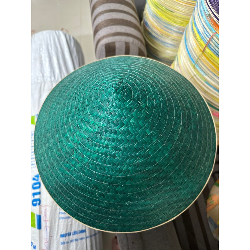 Nón cỏ bàng trơn