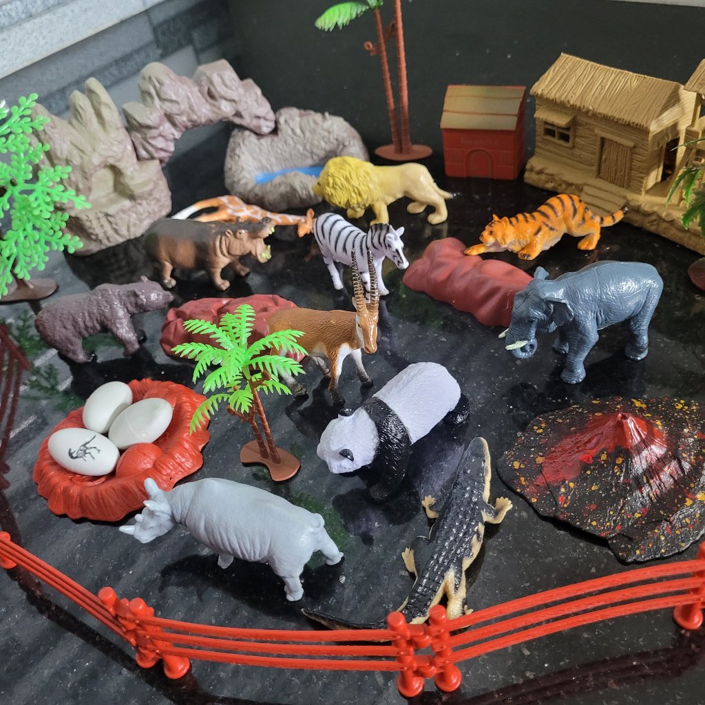 Bộ 32 đồ chơi động vật hoang dã Wild Animals size trung 8cm nhựa đặc cho bé 3 tuổi New4all