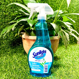Nước lau kính Sunlight chai 520ml
