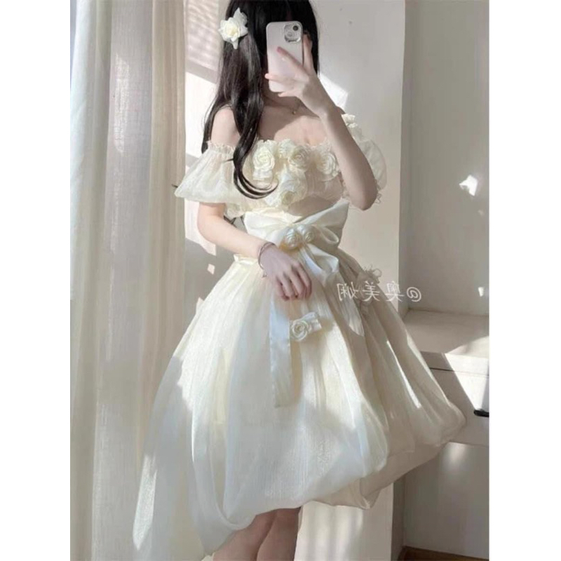 Đầm Công Chúa Hai Dây Họa Tiết Hoa Ba Chiều Nhẹ Nhàng Chất Lượng Cao Kiểu Pháp Dành Cho Bạn Nữ  320$💚