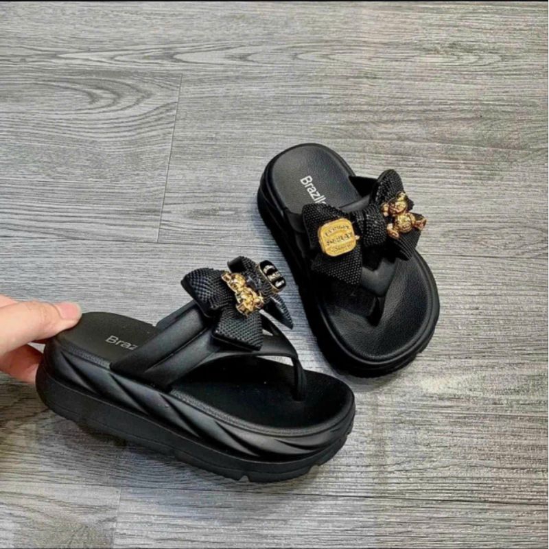 Dép lê quảng châu