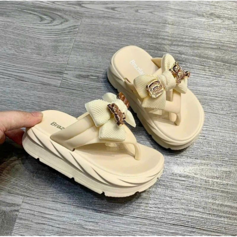 Dép lê quảng châu