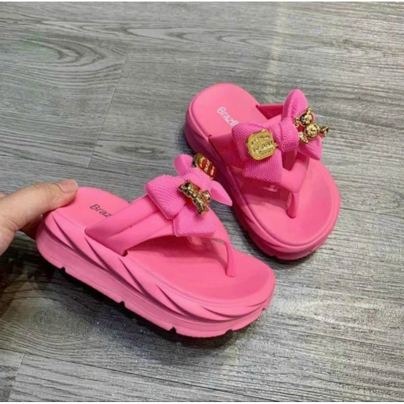 Dép lê quảng châu