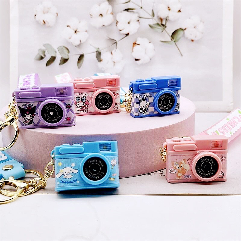 Móc khoá máy ảnh chụp đèn flash dễ thương cute, pochacco, kuromi, melody, cinnamoroll