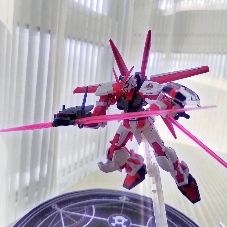 Lên đến mô hình 89 Lên đến vàng Heretic Lên đến đỏ Heretic Gundam