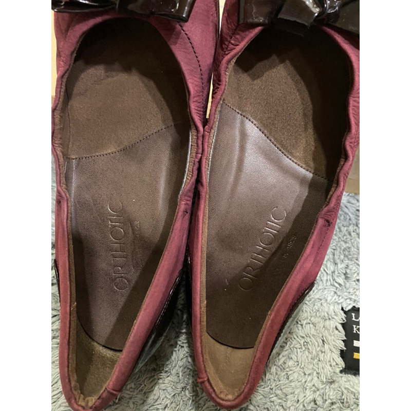 Thanh lý Giày búp bê nữ hiệu ASICS size 25EE