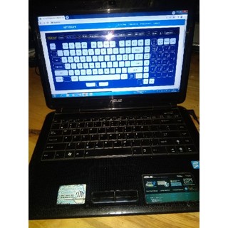 lap top asus xài OK
