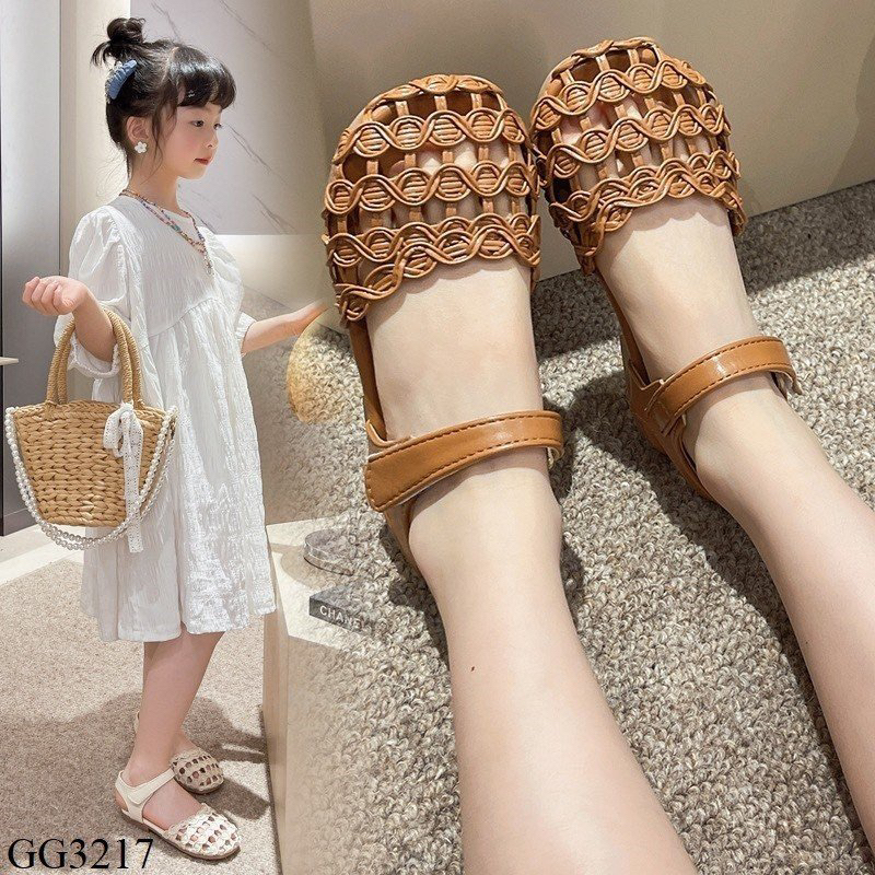 _sandal rọ cho bé