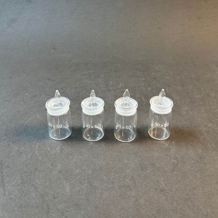 Chén Cân Thủy Tinh LAB HA NOI Kích Thước 30x50mm, 40x25mm, 50x30mm, 60x30mm, 70x35mm, 70x40mm