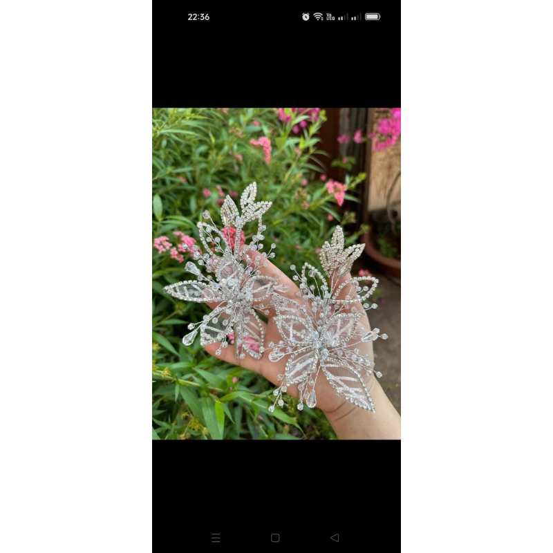 Các mẫu cài tóc cô dâu bán cả bộ