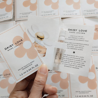 Nước Hoa Vial Marc Jacobs Daisy Love