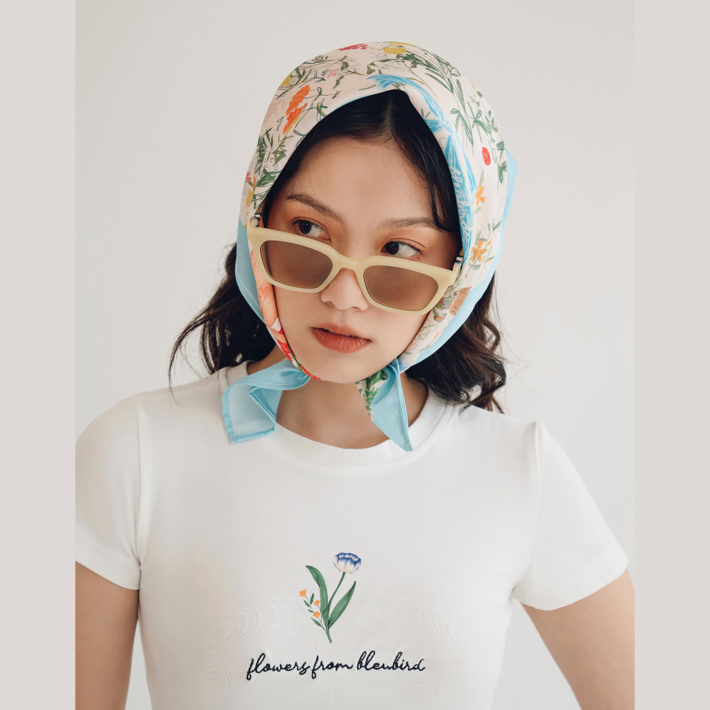 BLEUBIRD Khăn lụa 60x60cm họa tiết khu vườn Garden Scarf