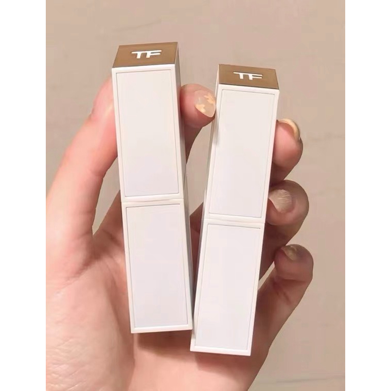 Son TOM FORD vỏ trắng ,bản NEW