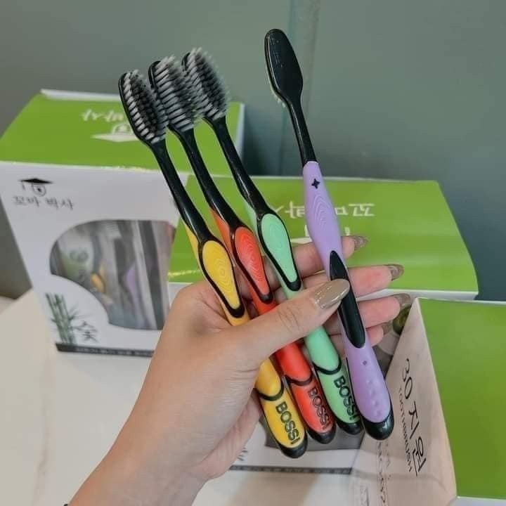 MA048 BÀN CHẢI ĐÁNH RĂNG THAN TRE BOSSI