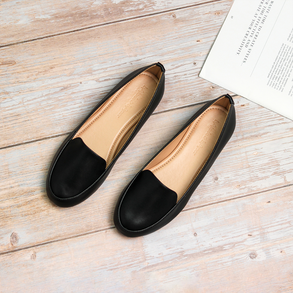 Giày bệt búp bê nữ Moca Basic mũi tròn đế bệt mềm êm màu đen trắng nâu bAimée & bAmor - MS1809