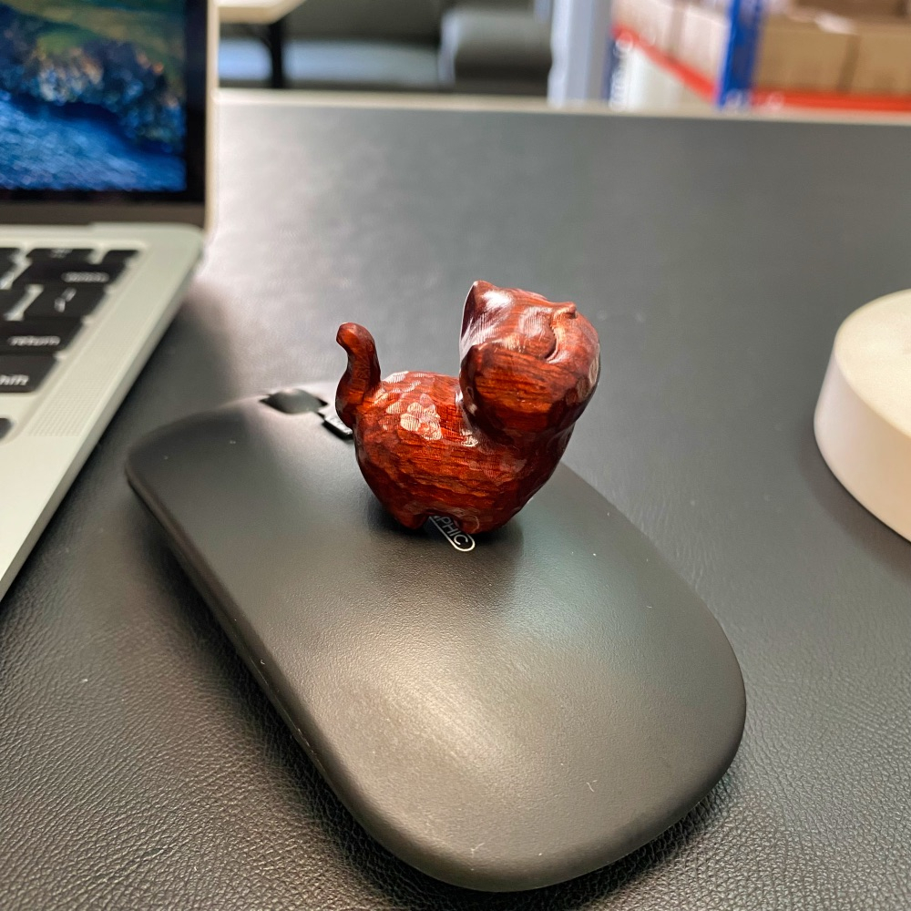 Mèo mộng mơ, quà tặng trang trí bàn làm việc