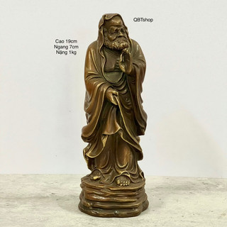 Đạt ma tổ sư đứng bằng đồng