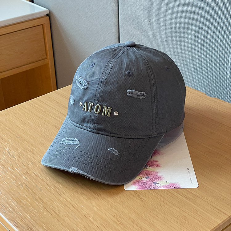 Mũ lưỡi trai LOULI SAIGON thêu chữ ATOM thiết kế rách cá tính, chất vải kaki