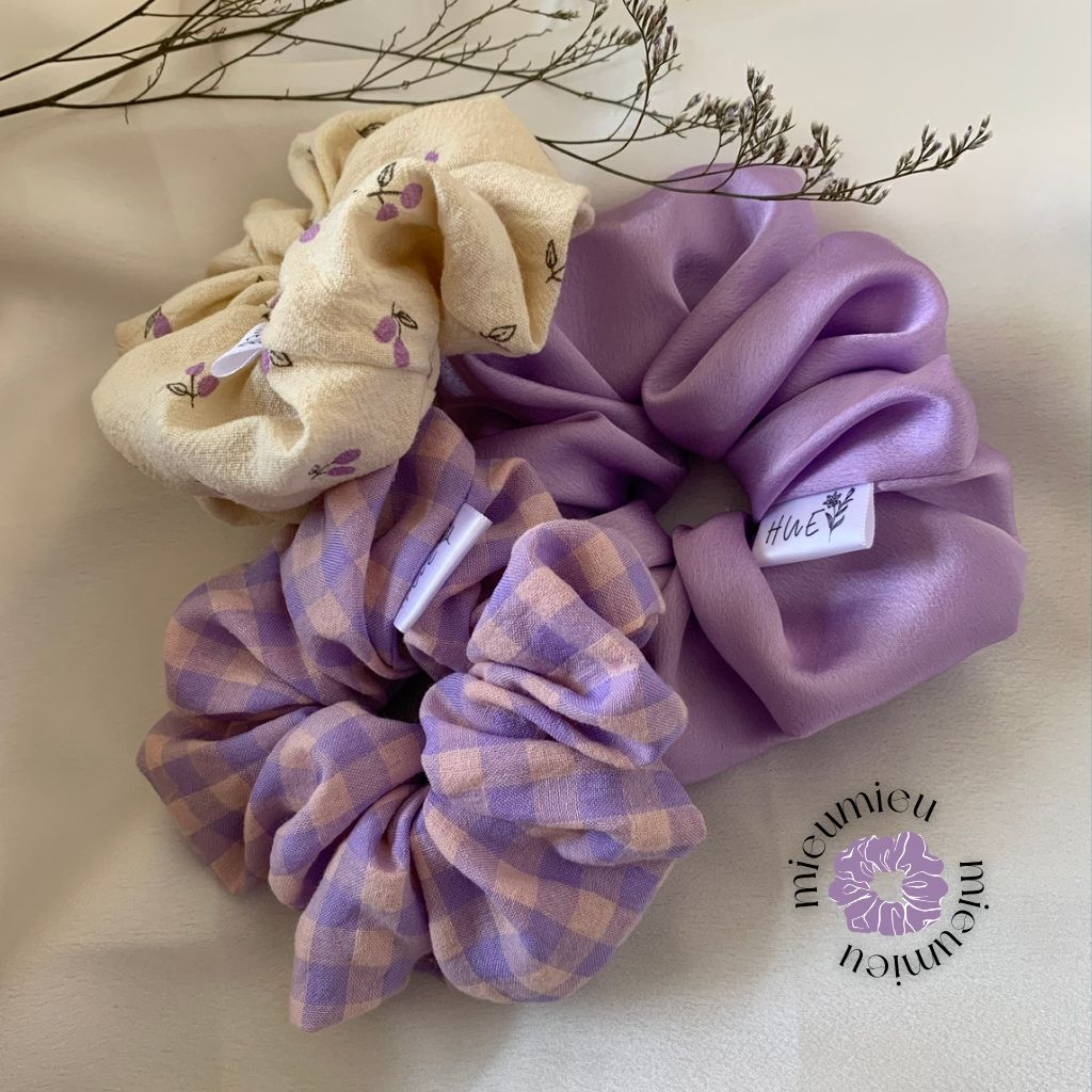 Cột tóc scrunchies handmade hoạ tiết tone tím pastel xinh xắn S1030