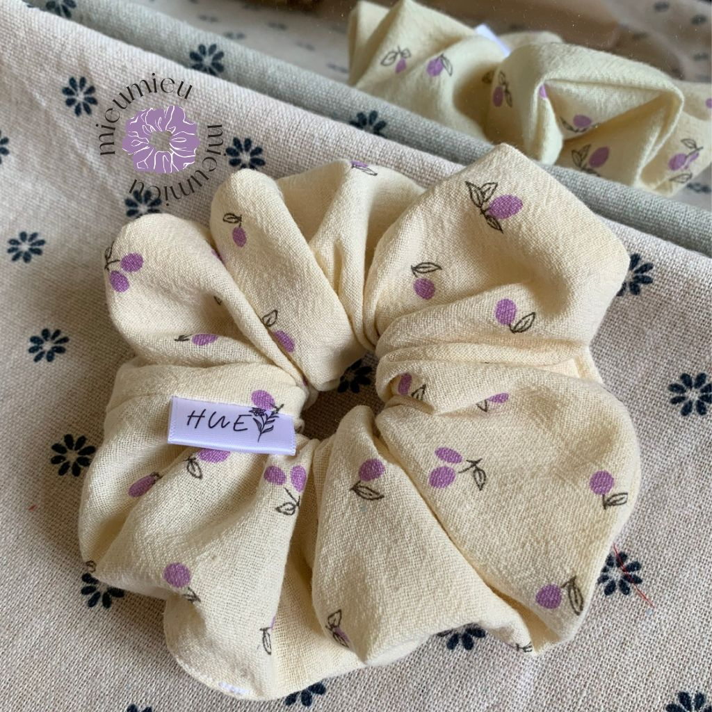 Cột tóc scrunchies handmade hoạ tiết tone tím pastel xinh xắn S1030